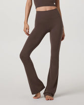 Vuori AllTheFeels™ Slim Flare