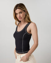 Pose Seams Tank