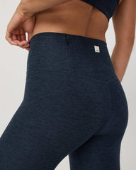 Clean Elevation Legging