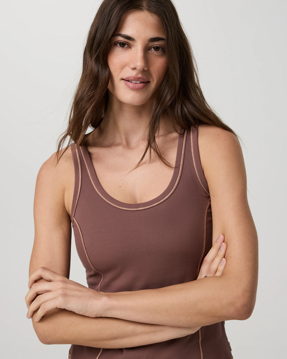 Pose Seams Tank