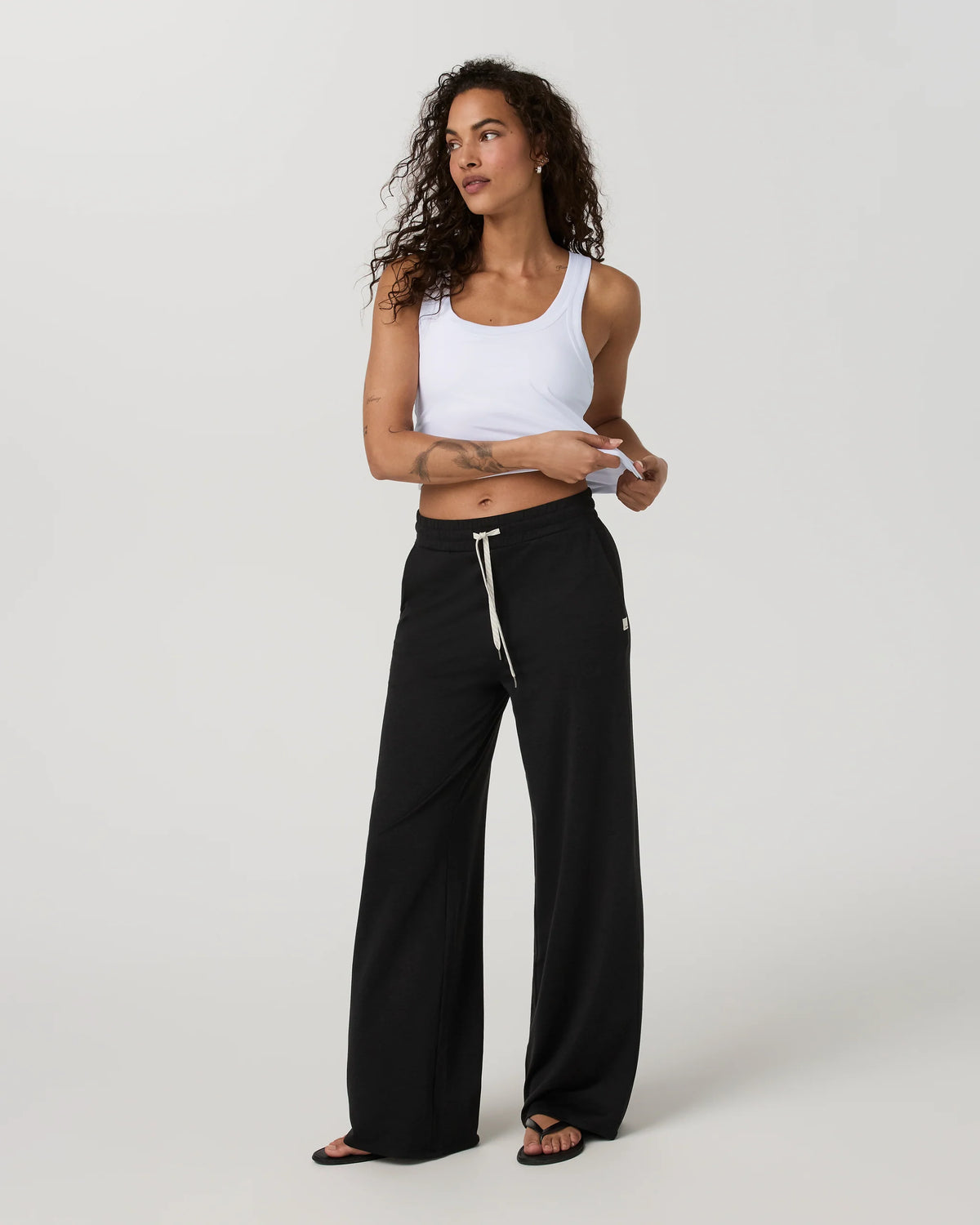 Halo Essential Wideleg Pant - Short