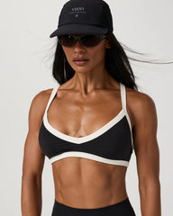 Vuori AllTheForm™ V Neck Bra