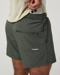 Course Short Unlined 5"