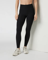 Clean Elevation Legging